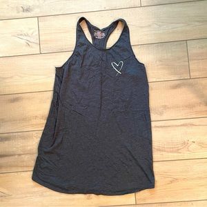 VS Women’s Sleep Tank grey with gold heart
